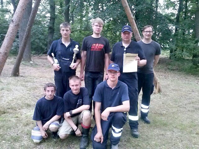 Wettkampfgruppe siegt beim Feuerwehrzehnkampf