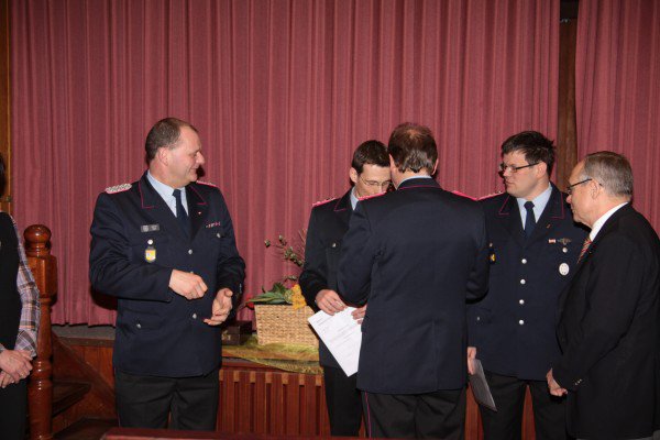 Ehrungen und Beförderungen