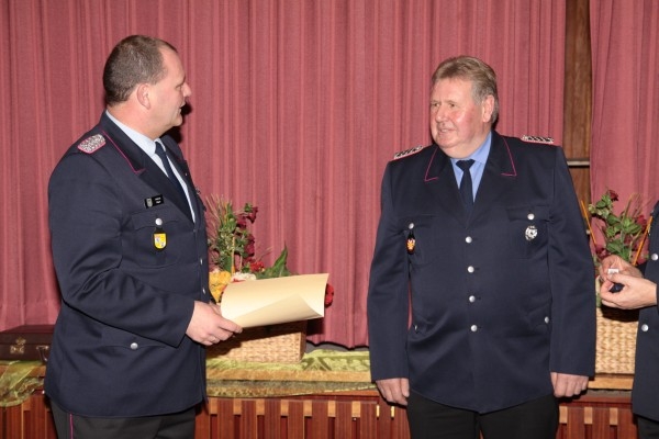 Ehrungen und Beförderungen