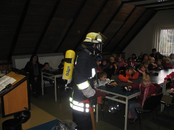Brandschutzerziehung mit dem Kindergarten Brandschutzerziehung mit dem Kindergarten