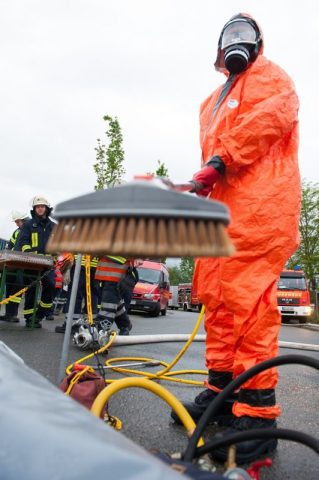 Gefahrgutzugübung in Ebstorf Gefahrgutzugübung in Ebstorf
