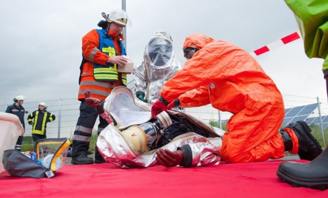 Gefahrgutzugübung in Ebstorf Gefahrgutzugübung in Ebstorf