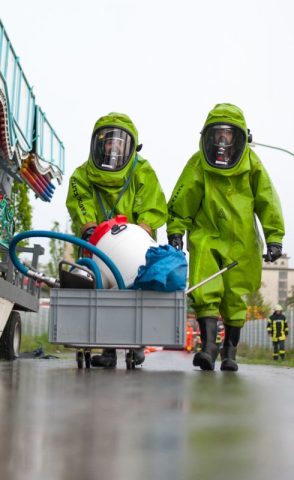 Gefahrgutzugübung in Ebstorf Gefahrgutzugübung in Ebstorf