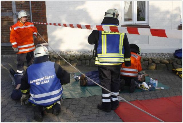 Gefahrgutübung in Wriedel 2014 Gefahrgutübung in Wriedel 2014