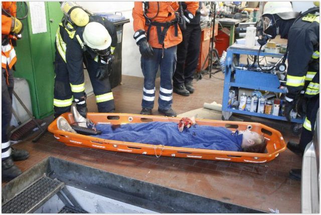 Gefahrgutübung in Wriedel 2014 Gefahrgutübung in Wriedel 2014