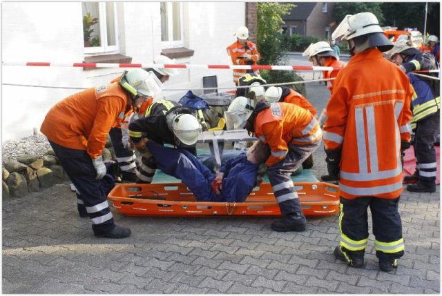 Gefahrgutübung in Wriedel 2014 Gefahrgutübung in Wriedel 2014