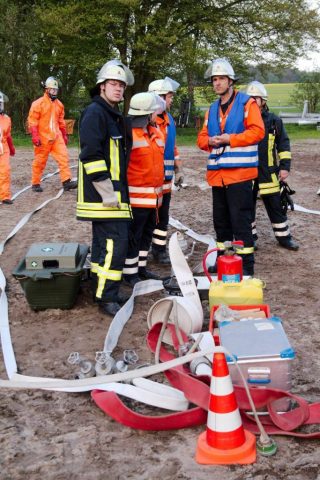Gefahrgutzug Nord übt in Wulfsode Gefahrgutzug Nord übt in Wulfsode