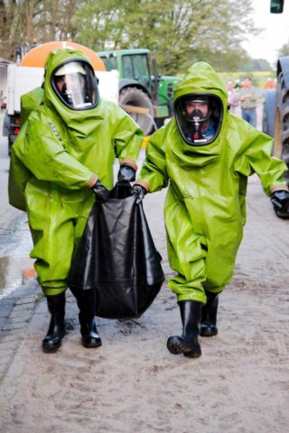 Gefahrgutzug Nord übt in Wulfsode Gefahrgutzug Nord übt in Wulfsode