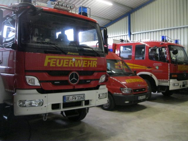 Umzug in das vorübergehende Gerätehaus Umzug in das vorübergehende Gerätehaus