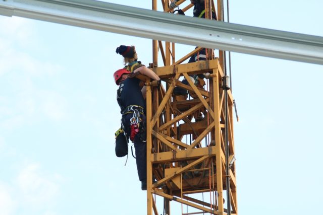 Absturzsicherung über am Baukran in Wriedel Absturzsicherung über am Baukran in Wriedel