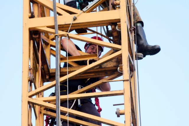 Absturzsicherung über am Baukran in Wriedel Absturzsicherung über am Baukran in Wriedel