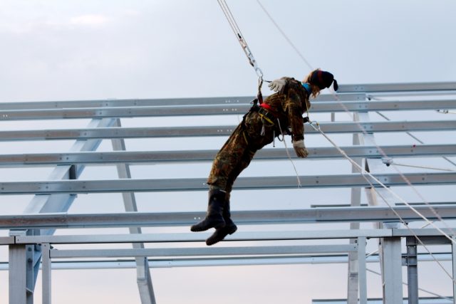 Absturzsicherung über am Baukran in Wriedel Absturzsicherung über am Baukran in Wriedel