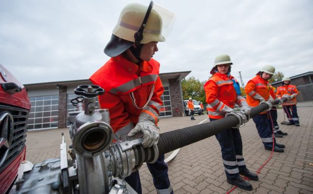 Grundausbildung 2016 Grundausbildung 2016