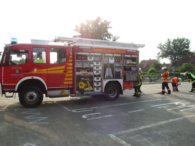 Räumungsübung an der Grundschule Räumungsübung an der Grundschule
