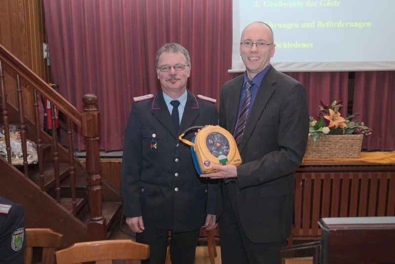 Defi HWG Schroeter 800px