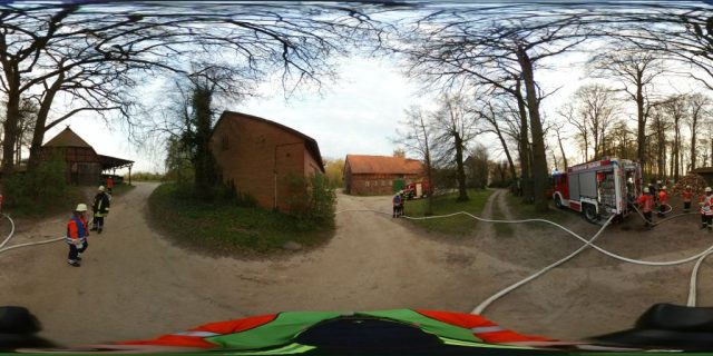 Einsatzübung des 2. Fachzug Nord der Kreisfeuerwehrbereitschaft Einsatzübung des 2. Fachzug Nord der Kreisfeuerwehrbereitschaft