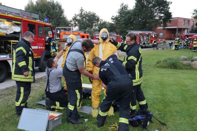 Übung Gefahrgutzug in Brockhöfe Übung Gefahrgutzug in Brockhöfe