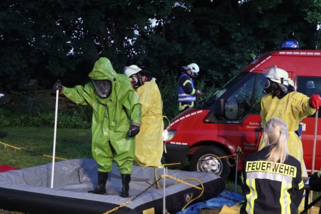 Übung Gefahrgutzug in Brockhöfe Übung Gefahrgutzug in Brockhöfe