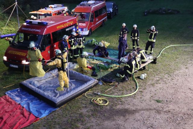 Übung Gefahrgutzug in Brockhöfe Übung Gefahrgutzug in Brockhöfe