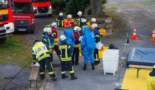 Alarm Übung Gefahrgutzug Nord in Barum Alarm Übung Gefahrgutzug Nord in Barum