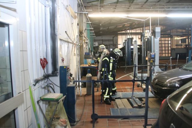 Übung der Ii Gruppe mit der Feuerwehr Munster Übung der Ii Gruppe mit der Feuerwehr Munster