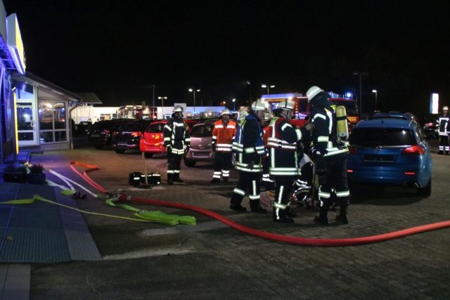 Übung der Ii Gruppe mit der Feuerwehr Munster Übung der Ii Gruppe mit der Feuerwehr Munster