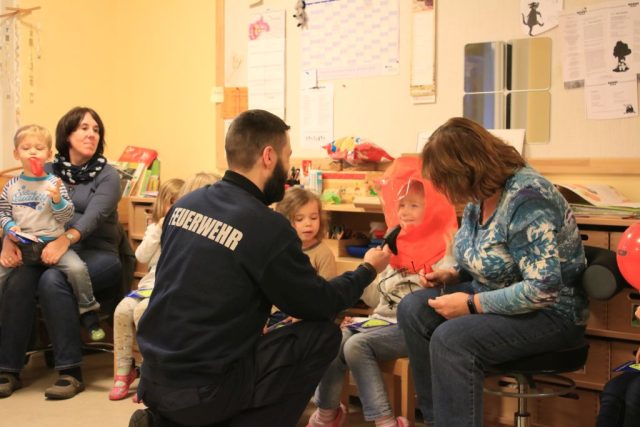 Brandschutzerziehung im Spatzennest am 24.11.2017 Brandschutzerziehung im Spatzennest am 24.11.2017