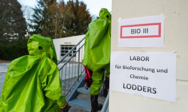 Gefahrgutzug Nord übt in Bienenbüttel Gefahrgutzug Nord übt in Bienenbüttel