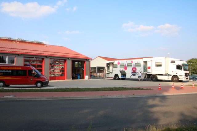 Blutspendemobil am Feuerwehrhaus am 23-08-2018 Blutspendemobil am Feuerwehrhaus am 23-08-2018