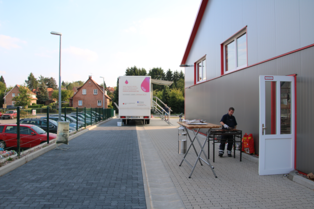 Blutspendemobil am Feuerwehrhaus am 23-08-2018 Blutspendemobil am Feuerwehrhaus am 23-08-2018