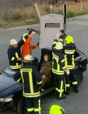 TH Uebung II Gruppe TH Uebung II Gruppe